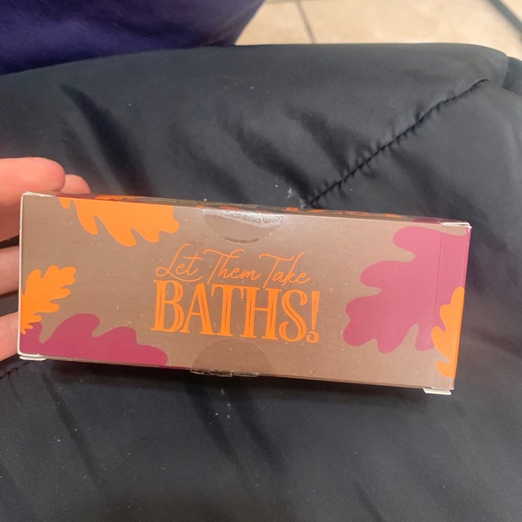 It’s A Fall Word After All Perfectly Posh Fizi - Picture 3 of 3